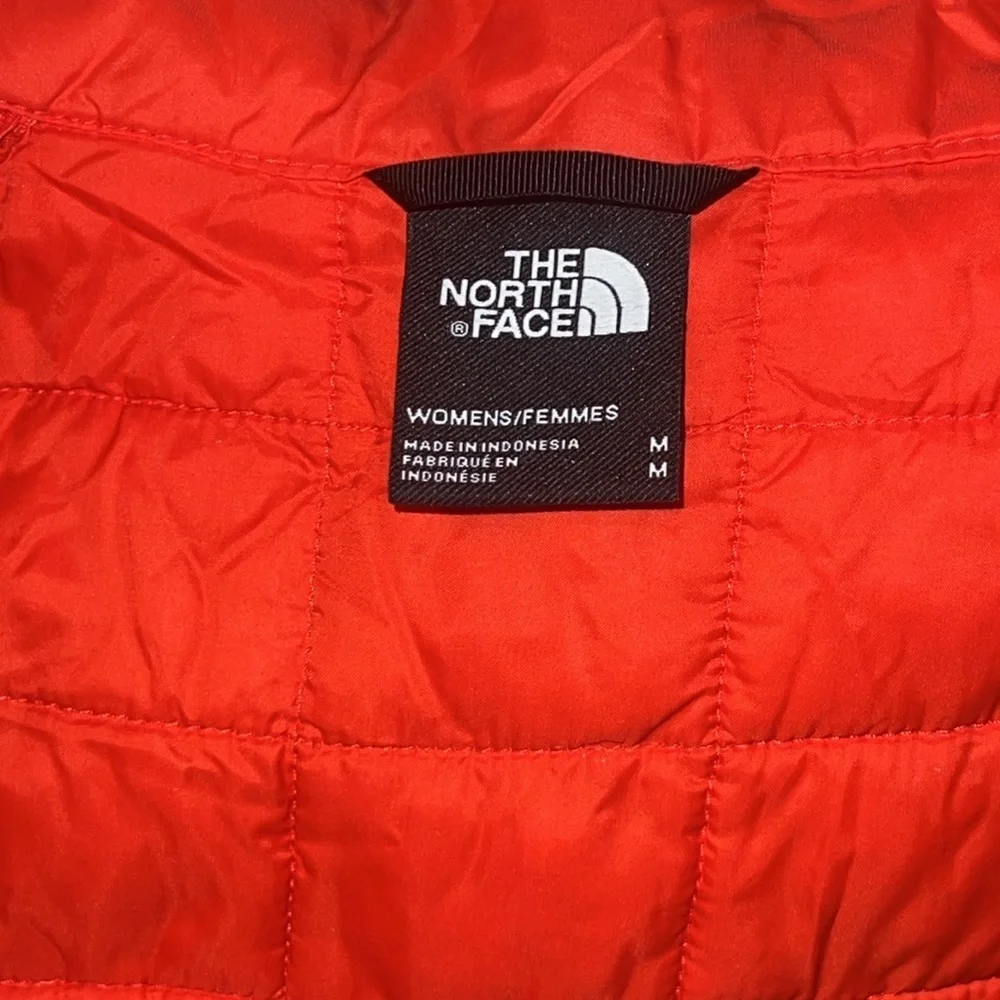 The North Face Women’s Orange and Black Full Zip Up Jacket Size M - Picture 5 of 9